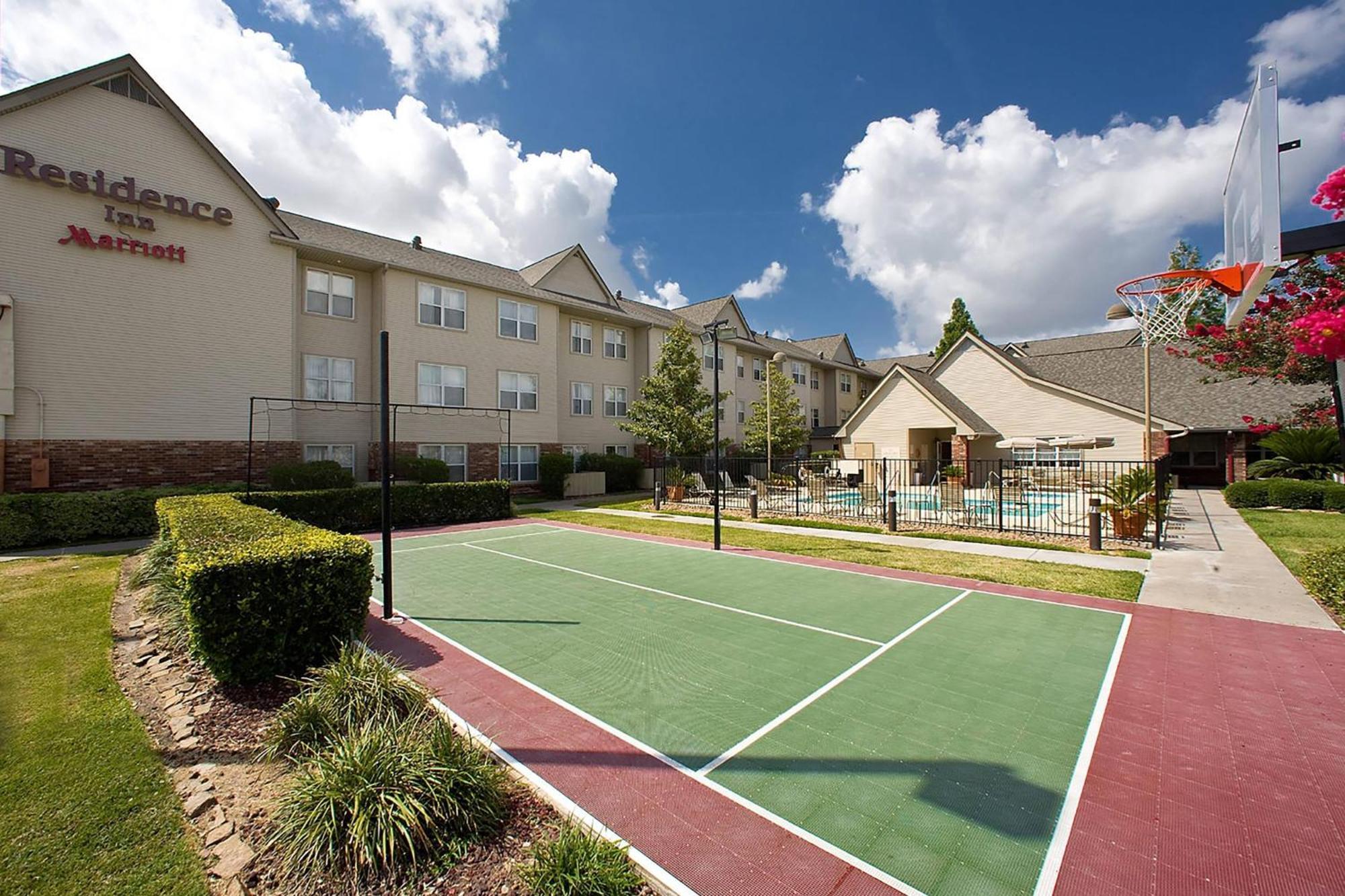 Residence Inn Houston Sugar Land/Стаффорд Экстерьер фото